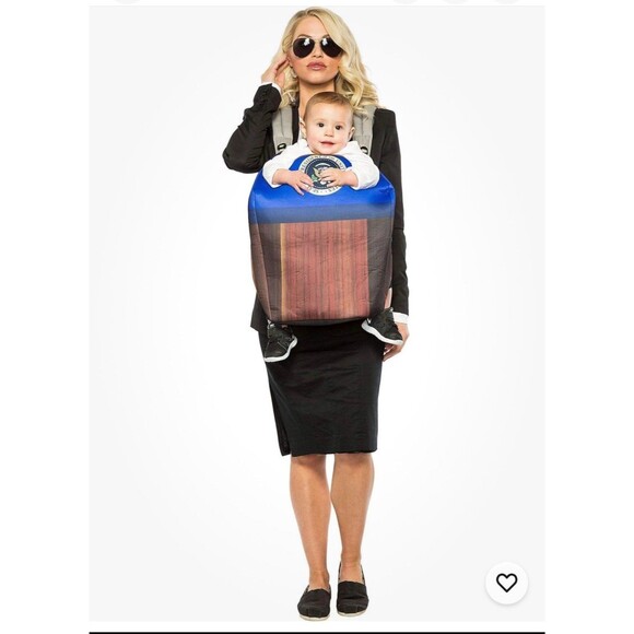 Adult's Baby And Me Secret Service POTUS Carrier Costume Accessory‎ Kit NEW - Picture 1 of 6